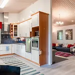 Santa's Closest Neighbor Villa Rovaniemi