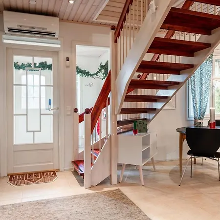 Santa's Closest Neighbor Vila Rovaniemi