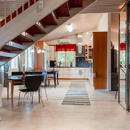 Santa's Closest Neighbor * Rovaniemi