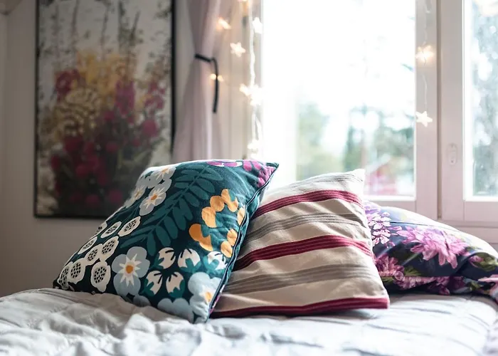 Santa's Closest Neighbor