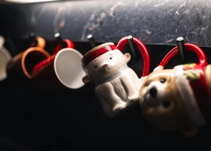 Santa's Closest Neighbor